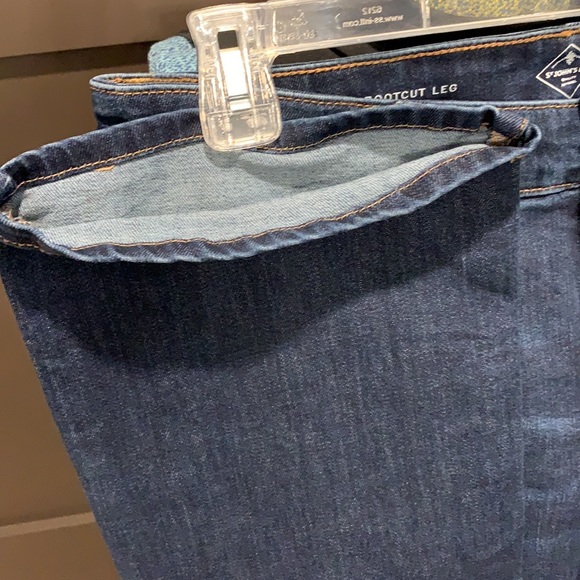 St. John's Bay Bootcut Jeans - Size 12, Like New! ๐โจ - Picture 7 of 7